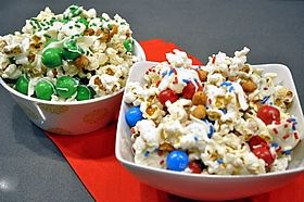 jets giants popcorn small.png