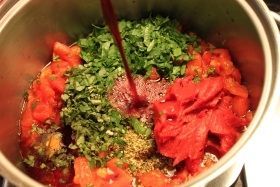 wine in pot