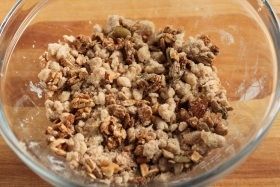mix granola