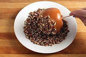 apple in nuts