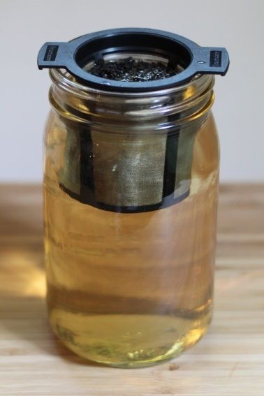 leaf tea in jar