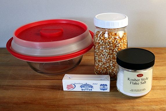Black The Original Living Exponentially Microwave Popcorn Popper Bundle with Mason Jar Includes Lid for Dishwasher Safe BPA Free Collapsible Silicone Bowl and Premium Rust Proof Stainless Steel Dispenser for Glass Mason Jar 