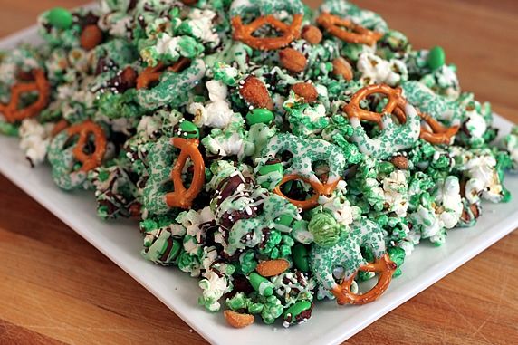 Green Popcorn Party Mix