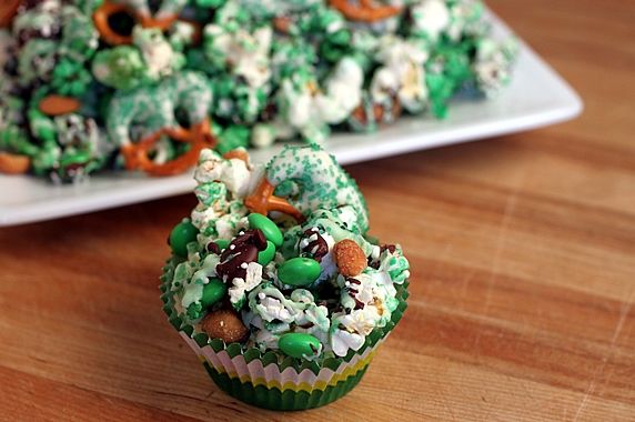 Green Popcorn Party Mix