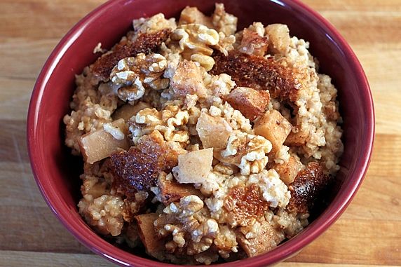 Apple and Cinnamon Steelcut Oats (Crockpot) / Weekly Recap - PB + P Design