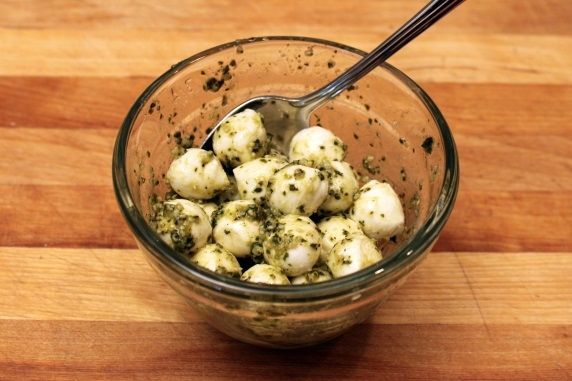 cheese balls in pesto