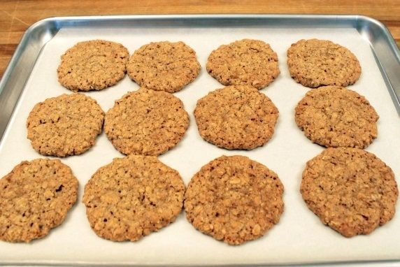 Crispy Oatmeal Cookie Recipe