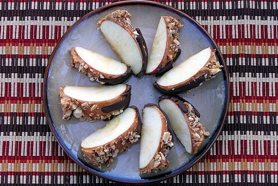 apple slices on plate